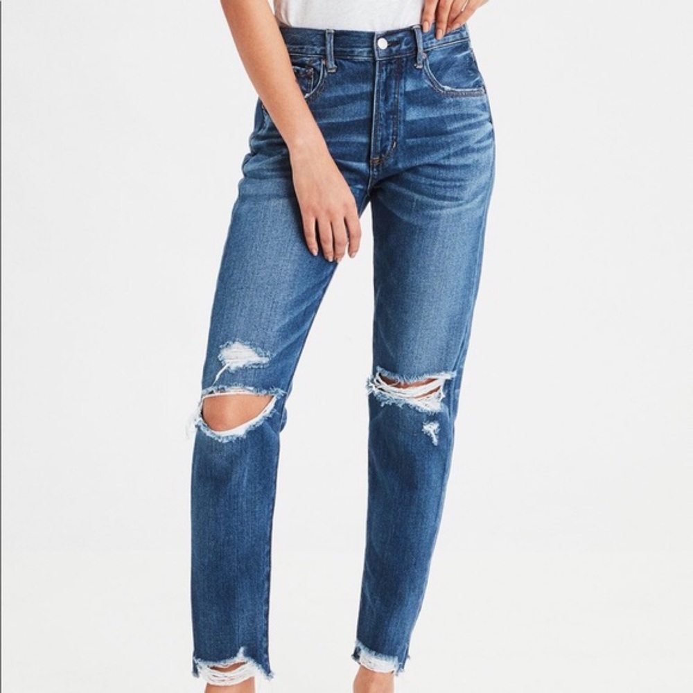 AE High-waisted girlfriend jeans